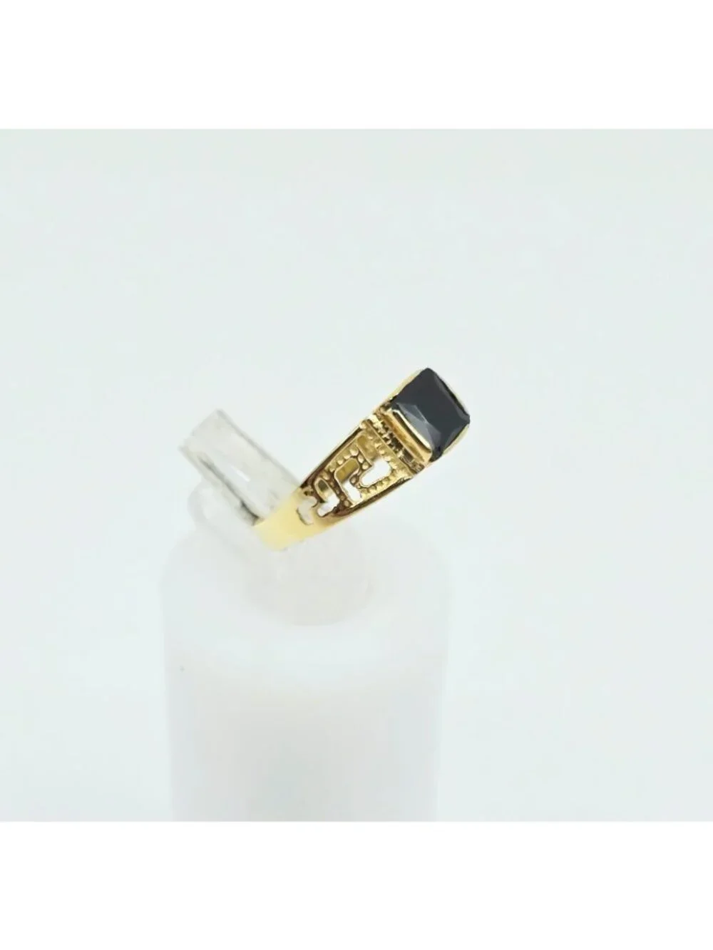 Beautiful 14K Karat Solid Yellow Gold Designer Square Onyx Baby Ring - Size 3